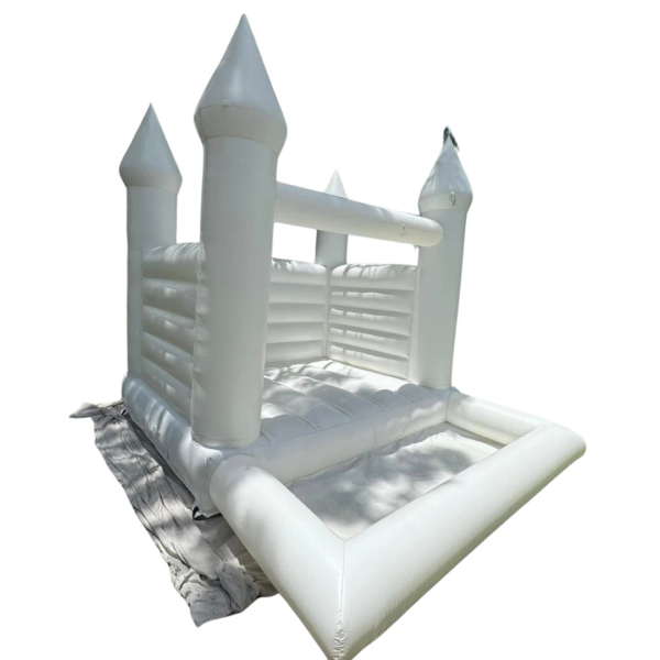 White Bouncy Castle House 10x11x11
